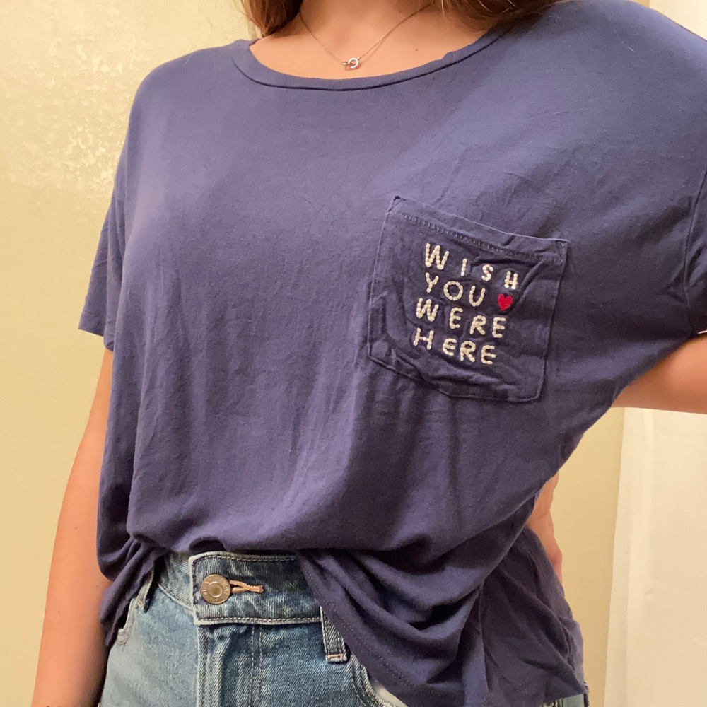 Navy blue pocket t-shirt